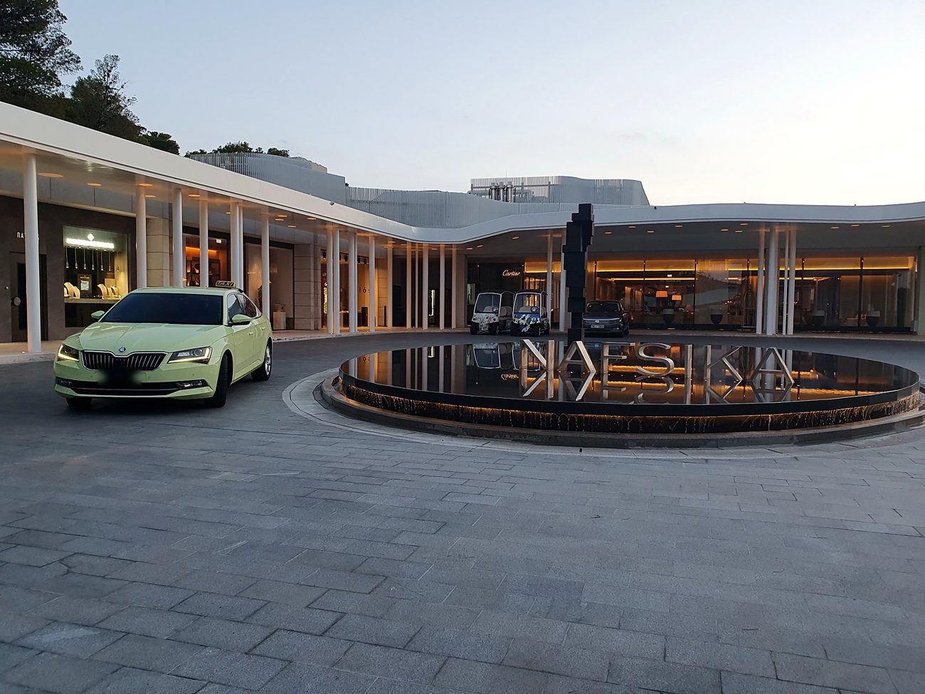 Taxi at Nafsika luxury resort